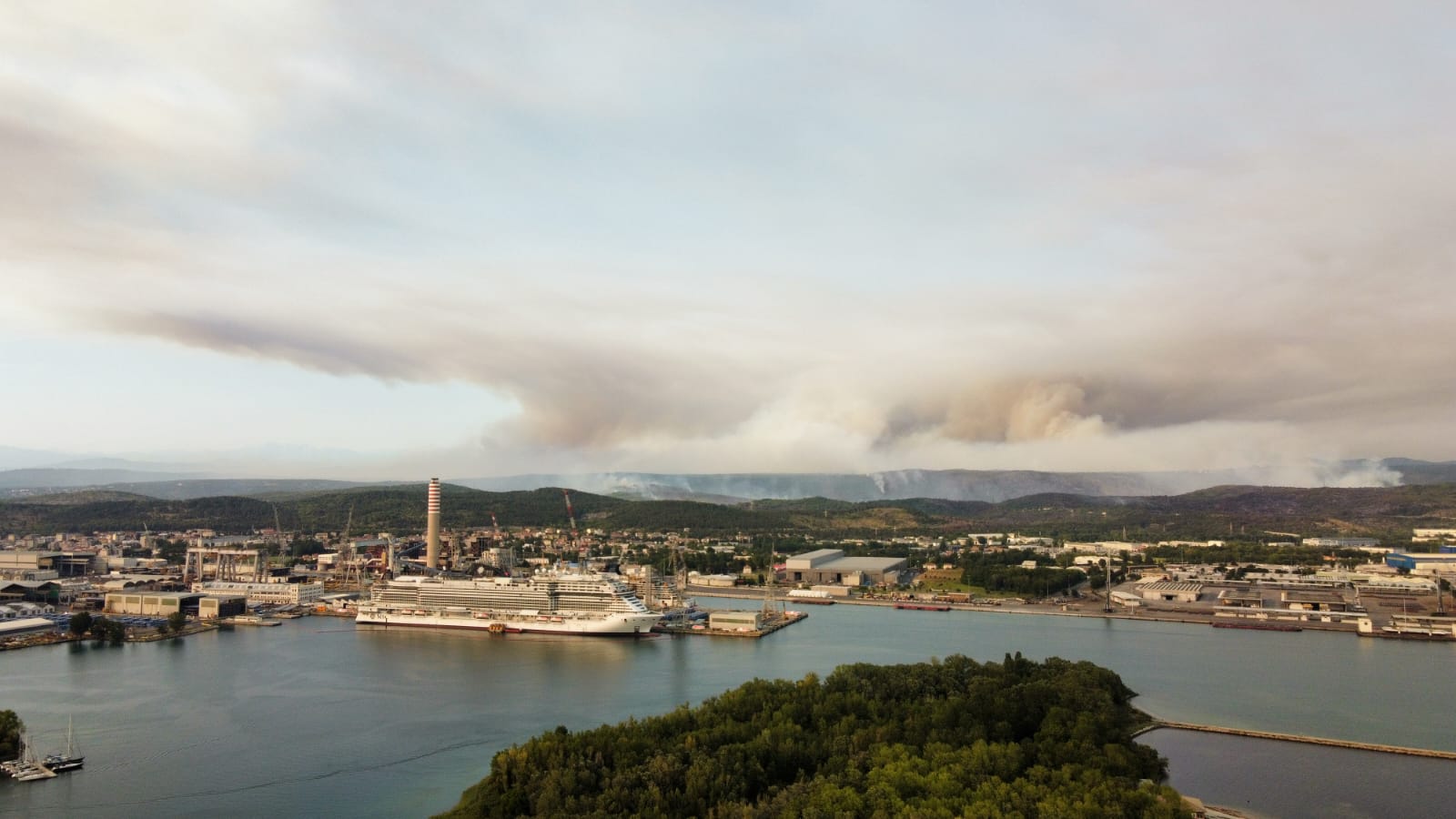 Immagine per In calo tasso Pm10, aumentano i collegamenti tra Monfalcone e Trieste